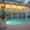 Hotel Carducci 76