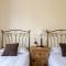 2261-Superb apt on the beach, on Duquesa harbour - مانيلفا