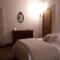 LA DEMEURE Bed and Breakfast - Aubais