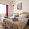 villa yvonne,private pool,private parking 1,7 km from the beach