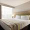 Country Inn & Suites by Radisson, Ft Atkinson, WI - Fort Atkinson