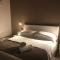 Holiday Rooms Portale Pirrera