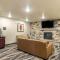 Cobblestone Inn & Suites - Bridgeport