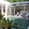 Villa Putih Lovina