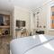 126 Gracchi Suites