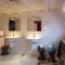 Large Historical Apartment & Canal Terrace