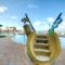 Laketown Wharf 537 By Aneliya
