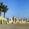 Holidays2Malaga Refino Pool and Parking