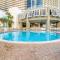 Laketown Wharf 1135 By Aneliya