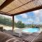 Villa Thomana, piscine, vue mer et plage à 100 m !
