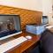 Best Western Plus Suites Hotel Coronado Island