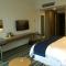 Foto: Holiday Inn Express Dujiangyan Ancient City 28/42