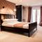 The Jacobean Hotel
