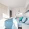 Seaview 3 bedroom Kings Road Penthouse