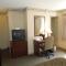 Days Inn by Wyndham Cleveland Lakewood