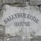 Ballyhourode House - Dún ar Aill