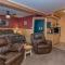 Upper Canyon Inn & Cabins