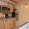 Upper Canyon Inn & Cabins