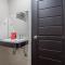 RedDoorz Syariah near Jamtos Jambi - 占碑市