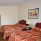 Centre Suite Inns Motel - Bonnyville