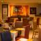 La Cour Hotels and Apartments Glover