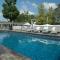 Knotty Pine Motel