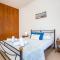 Blue Horizon Apartment