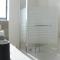 Foto: Ha-Neviim 29 - Modern 2 bedrooms/2bathrooms-YOUNG 17/20