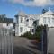 Naiza Guesthouse and Apartments