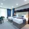 Parallel Hotel