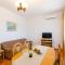 One-Bedroom Apartment in Crikvenica V