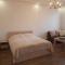 Cascade White Luxury Apartment