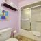 Pet friendly walk to Saugatuck hot tub
