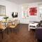 Apt 2, Trafalgar Square 2nd Floor by Indigo Flats - Londýn