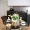 Apt 2, Trafalgar Square 2nd Floor by Indigo Flats - Londýn