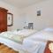Apartments Romansa