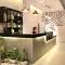 MIDMOST Boutique Hostel