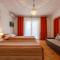 Apartments with parking space Rovinj - 14153