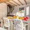 The Tiny House - Honfleur
