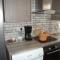 SUNSHINE APTS, TWO BEDROOM , FREE INTERNET, No 3