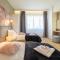 Vitosha Blvd Luxury 2-Bedroom, 2-Bathroom with Balcony