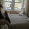 Malvern Lodge Guest House- Close to Beach, Train Station & Southend Airport