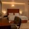 StayVista Ashore 6BHK Infinity Pool Ocean View- Morjim - مورجيم