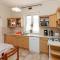 Almafa Apartmanház - إغير