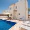 Foto: Picture This, Enjoying Your Holiday in a Luxury 5 Star Villa in Paralimni, For Less Than a Hotel, Pa 27/36