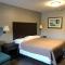 Deerfield Inn and Suites - Fairview