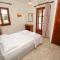 Yiouli Holiday Home