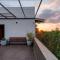 Hikka Hill Loft