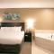 Berlin Encore Hotel & Suites