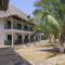 Karibuni Hotel & Villas